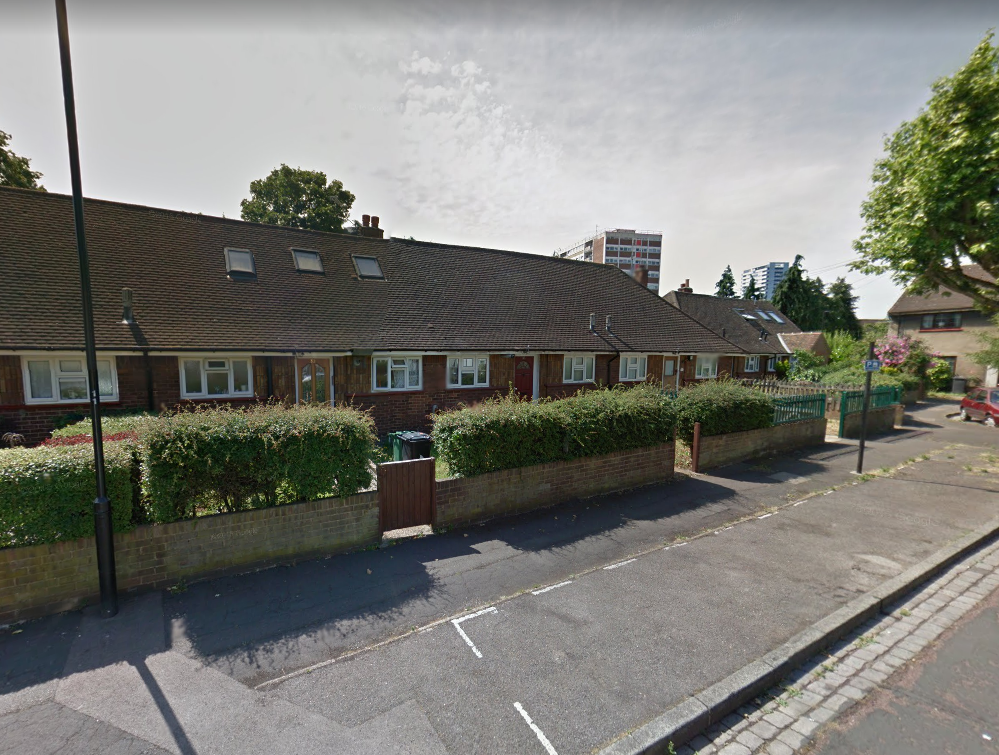 3 bedroom house to rent, Arundel Close, London, E15 1UH