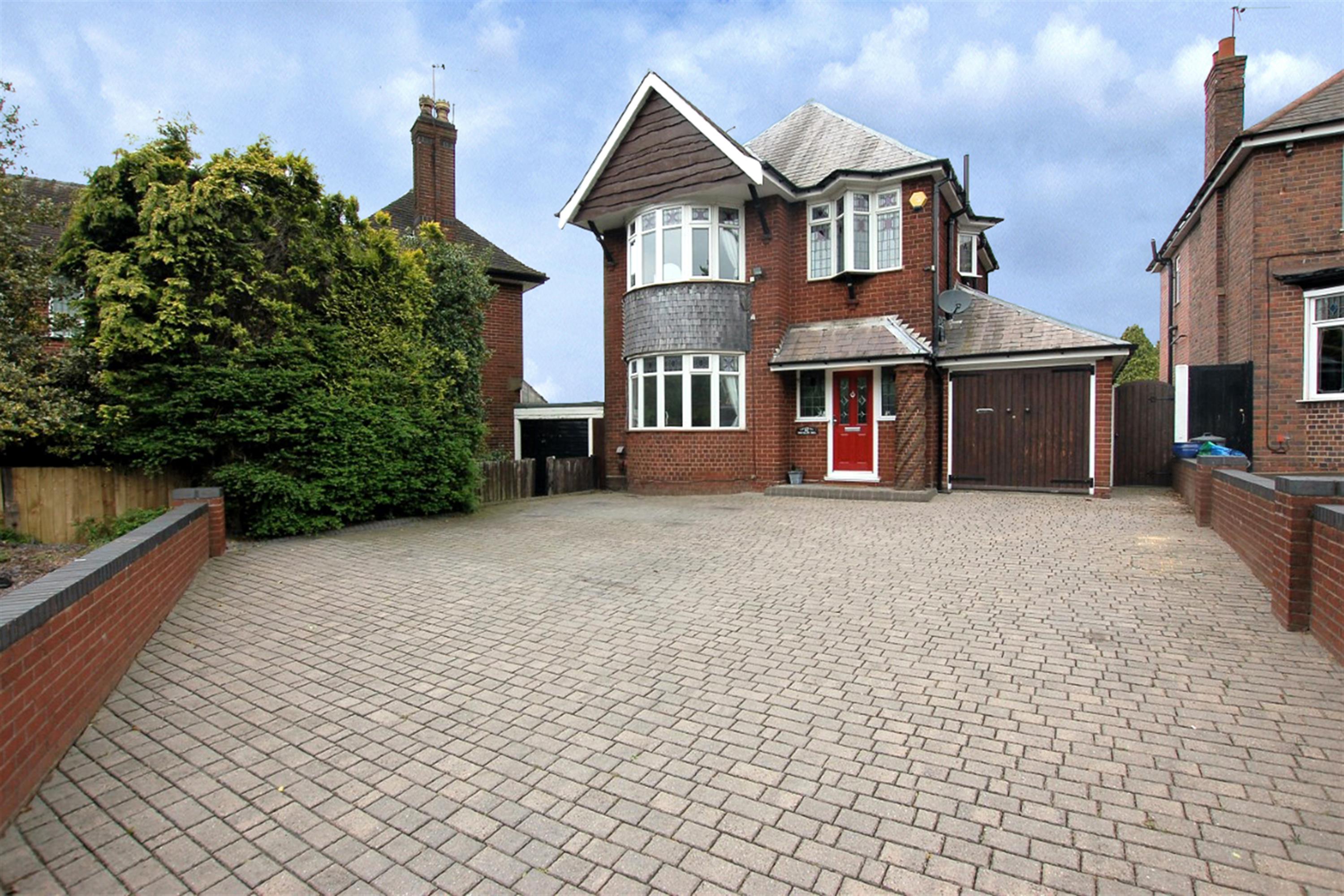 4 bedroom detached house for sale, Mucklow Hill, Halesowen, B62 8BL