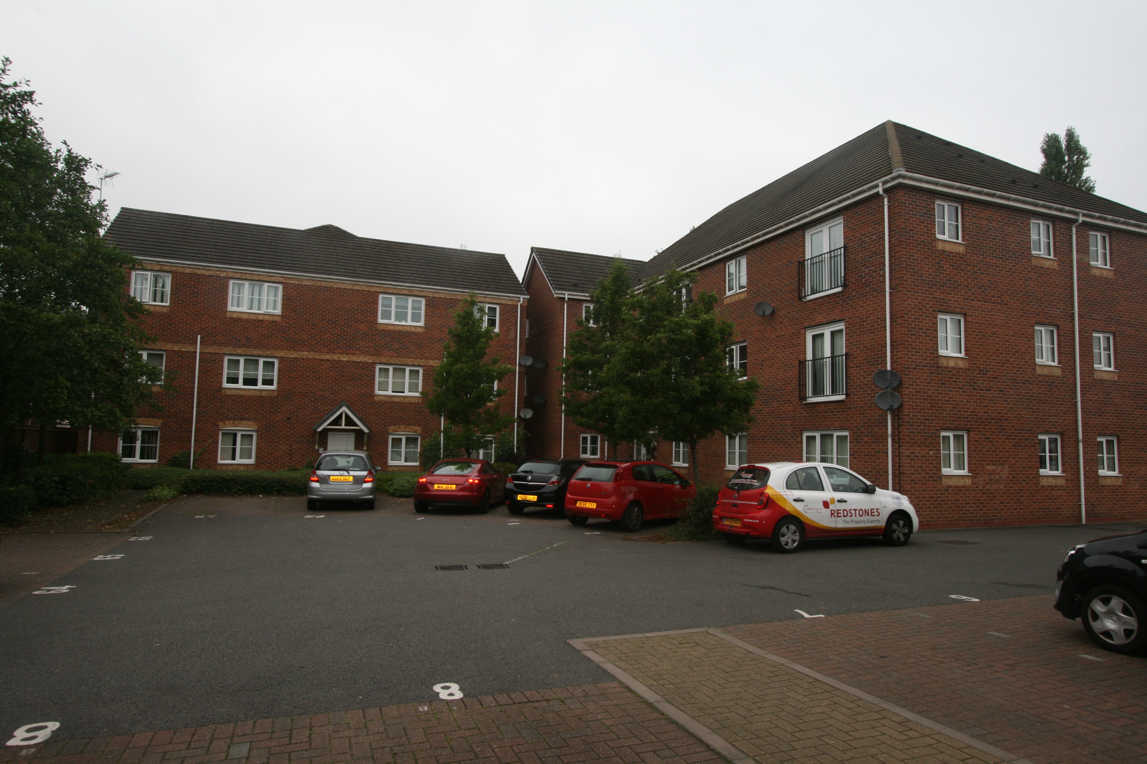 2 bedroom flat for sale, Hall Street, Darlaston, Wednesbury WS, WS10 8NW