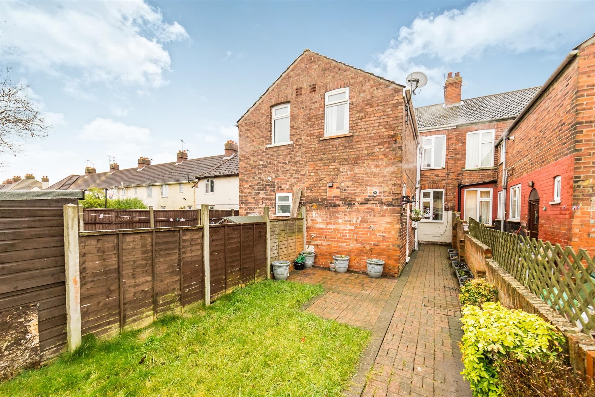3 bedroom terraced house for sale, Cottage Beck Road, Scunthorpe, DN16