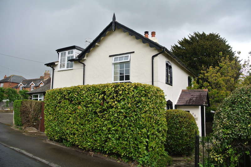 3 bedroom detached house for sale, School Road, Evesham, WR11 2PP