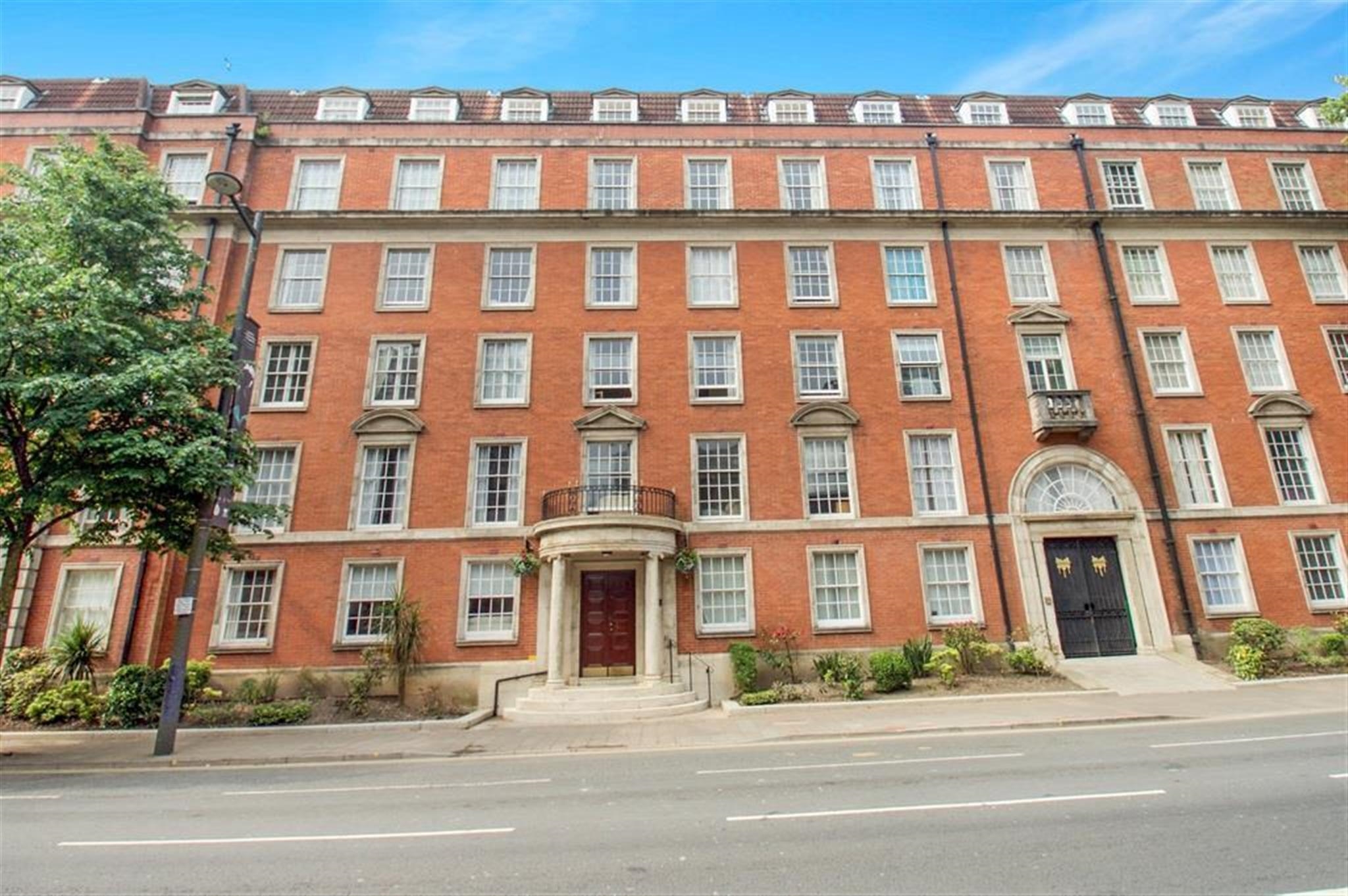 2 bedroom apartment to rent, Kenilworth House, Westgate Street, Cardiff