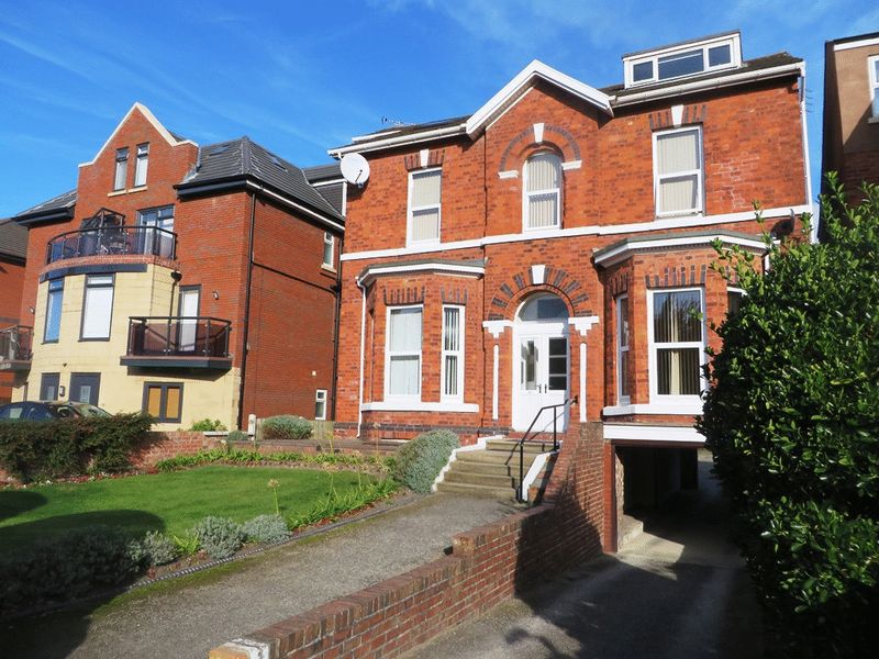 Studio flat to rent, Saunders Street, Southport PR, PR9 0HP