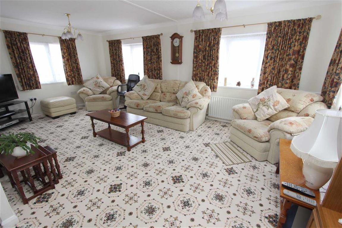 2 bedroom house for sale, The Vyne, Weston Avenue, Leighton Buzzard LU