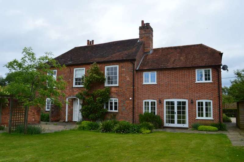 5 bedroom detached house to rent, Wash Common Farm House, Wash Common