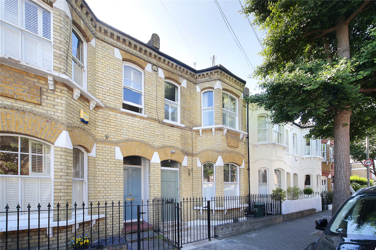 4 bedroom terraced house for sale, Tennyson Street, London, SW8 3SX