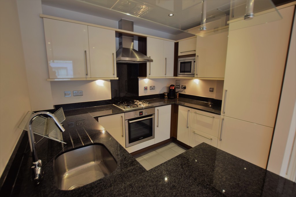 Double Ensuite Room To Rent Surbiton Double Ensuite Room To Rent Surbiton
