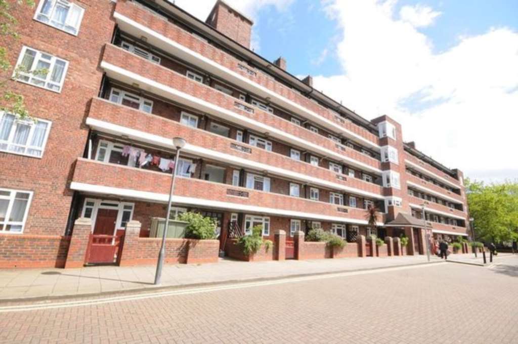 house share to rent, Blaxland House, White City Estate, London, W12 7NJ