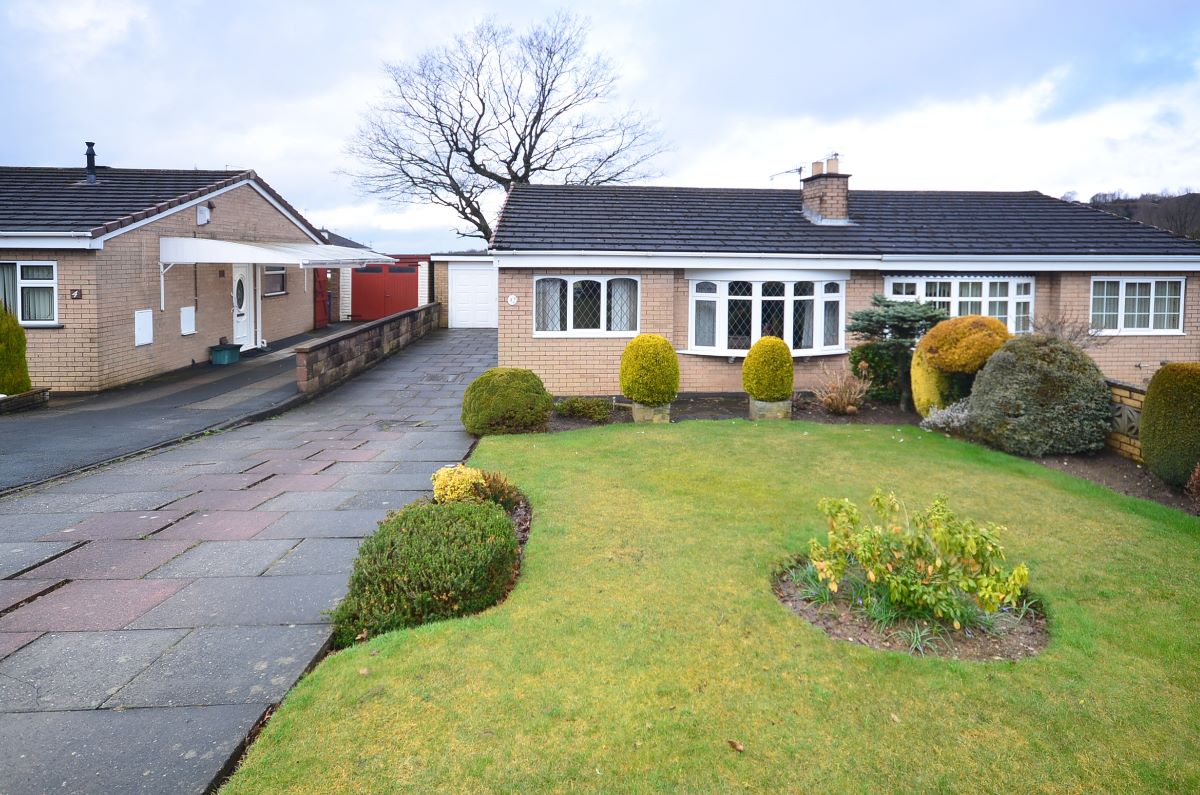 2 bedroom semidetached bungalow for sale, Delaney Drive, Stokeon