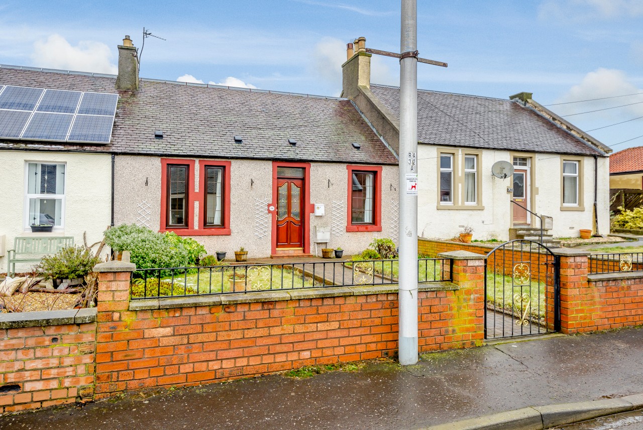 2 bedroom cottage for sale, Street, Rosewell, Midlothian EH