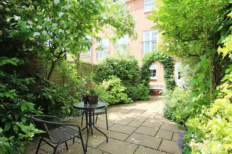 Property Rent Love Lane Nantwich Property Rent Love Lane Nantwich