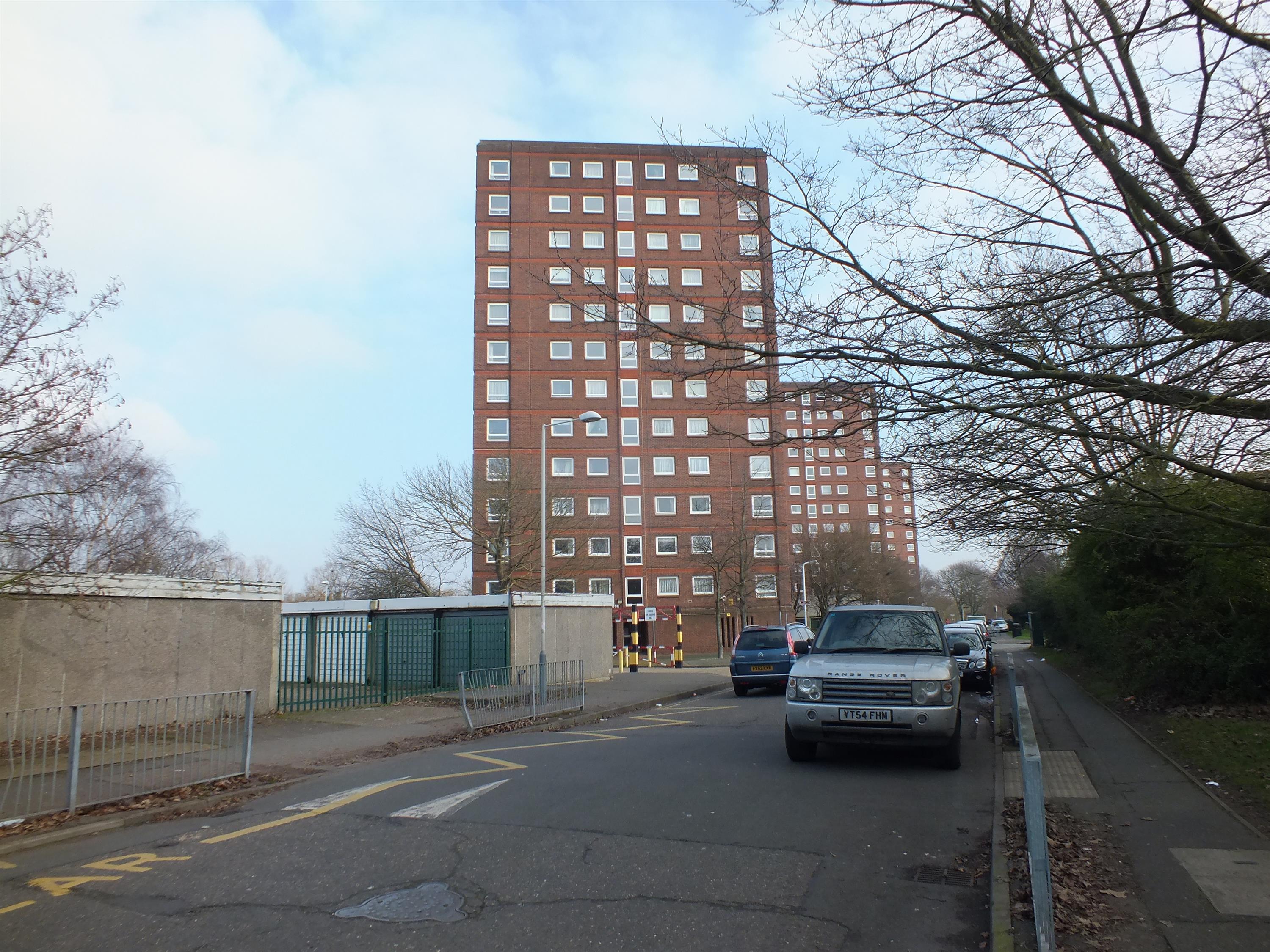 2 bedroom flat for sale, Avondale Drive, Hayes, Middlesex, Hayes Town