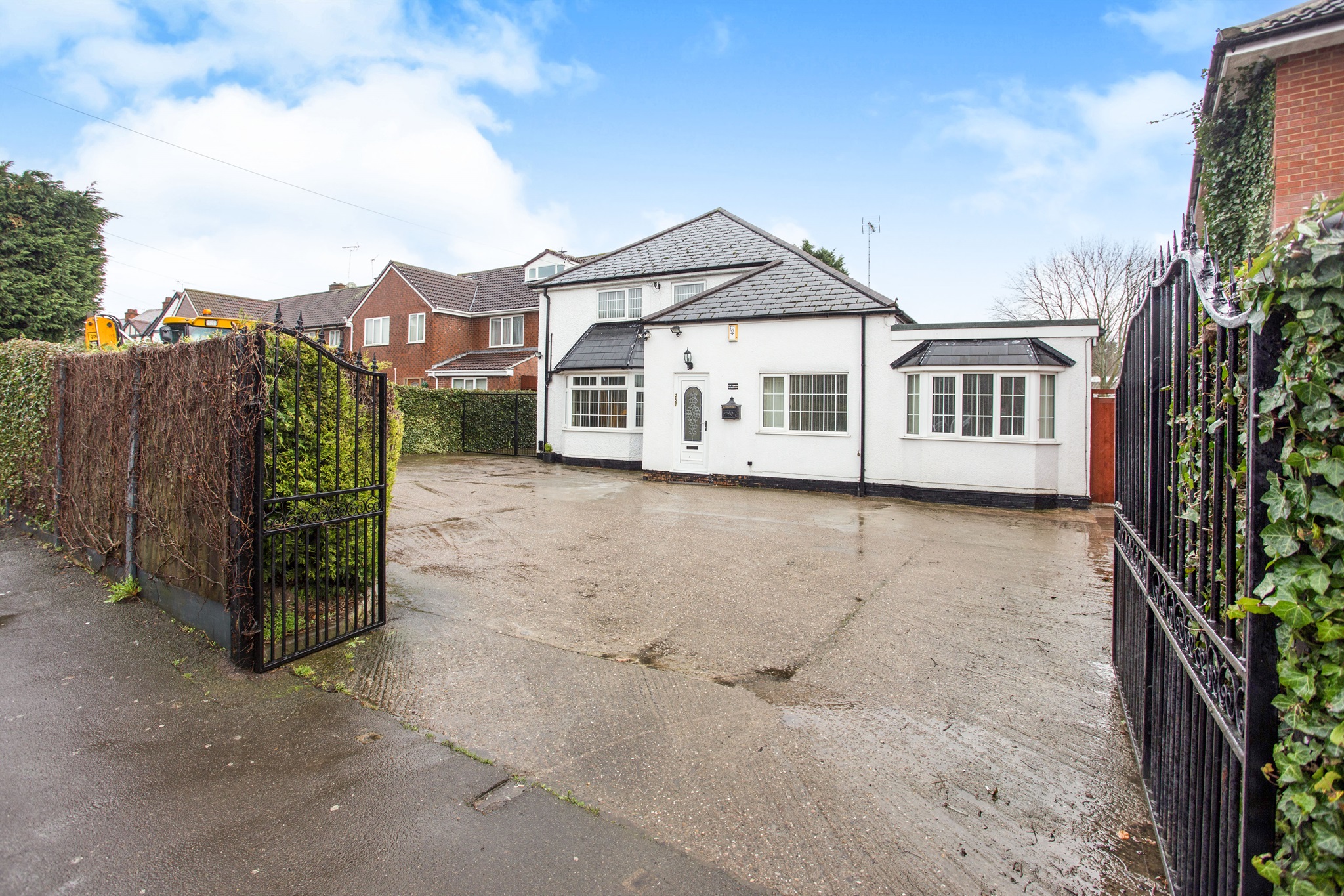 6 bedroom detached house for sale, Stenson Road, Derby DE, DE23 1JN