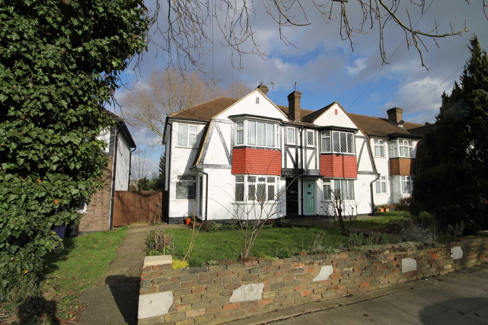 2 bedroom for sale, Tudor Drive, Morden, SM4 4PF