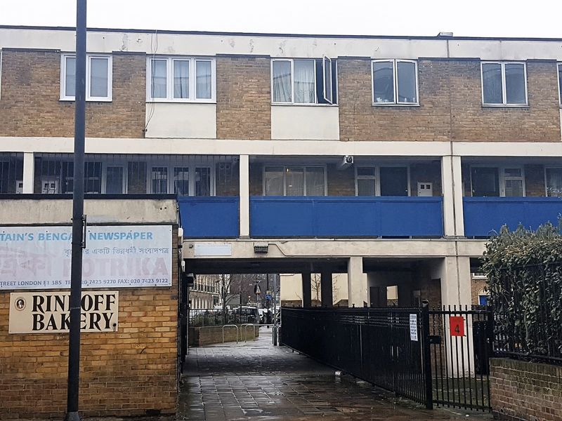 3 bedroom house for sale, O'Leary Square, London, Stepney, E1 3AS