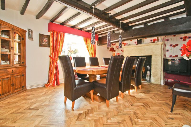 4 bedroom detached house to rent, Longton Hall Farm, Chapel Lane