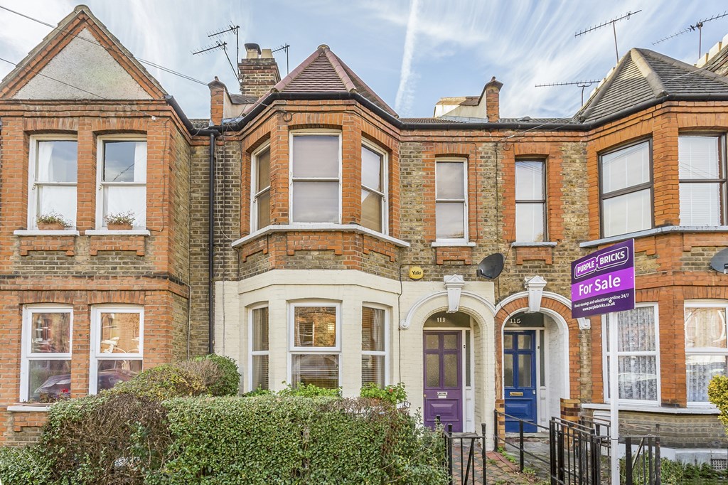 1 bedroom flat for sale, Carr Road, London E, E17 5EP