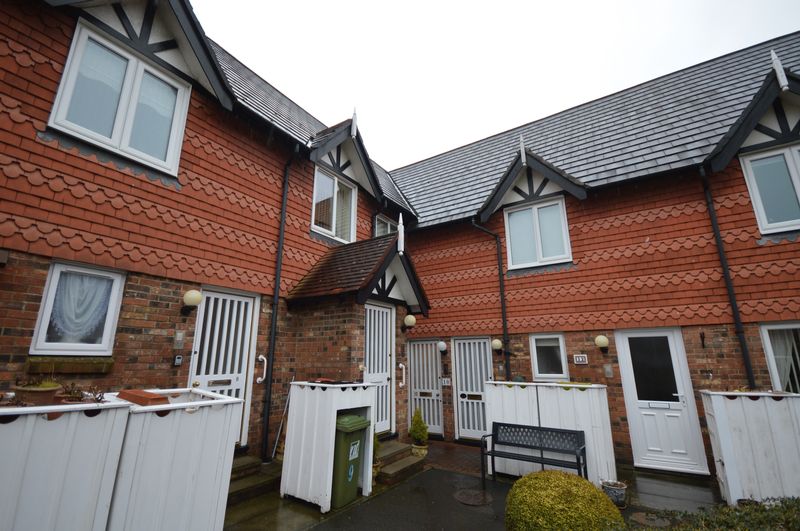 2 bedroom flat for sale, Village Court, Whitley Bay NE, NE26 3QA