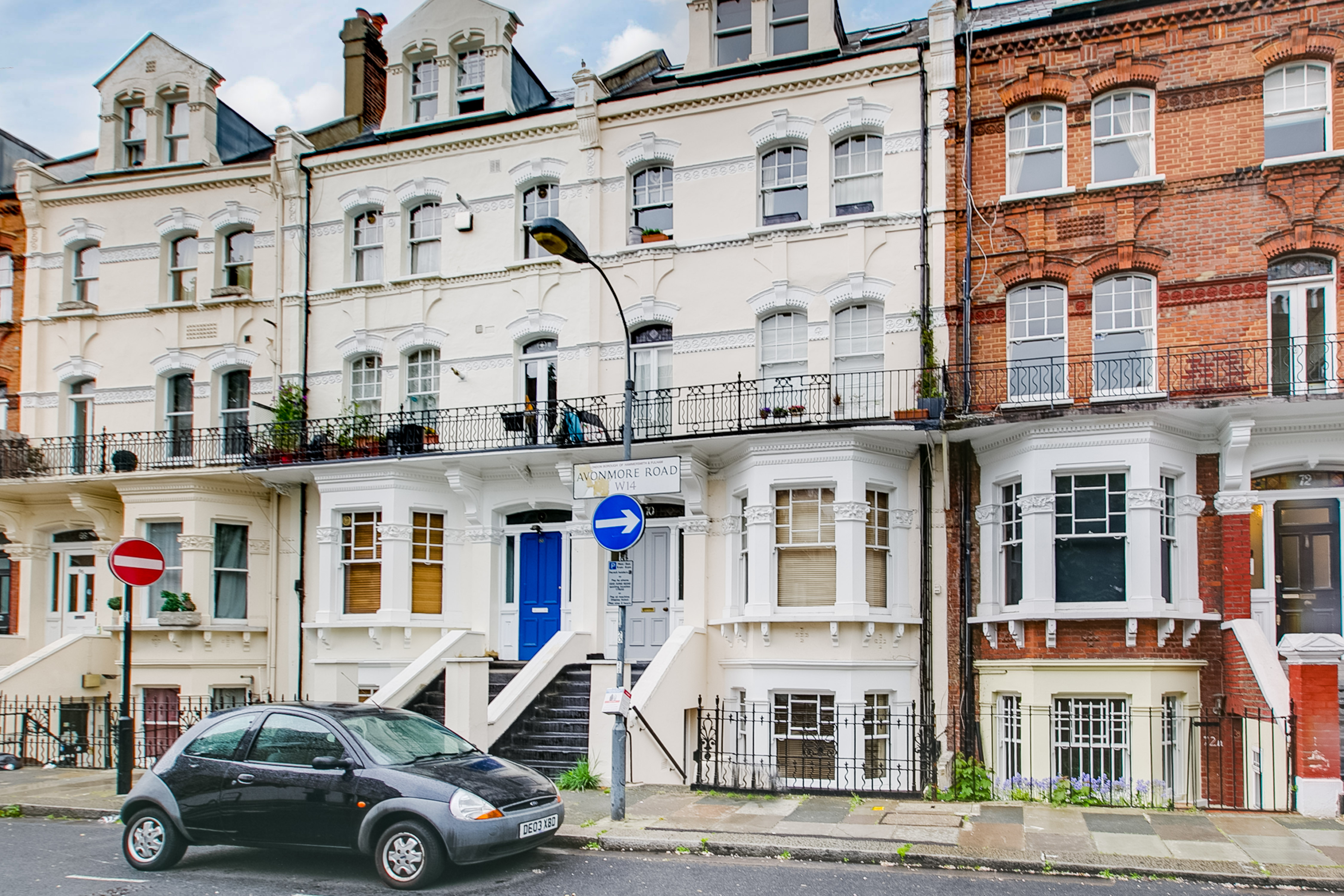 1 bedroom flat for sale, Avonmore Road, London, W14 8RS