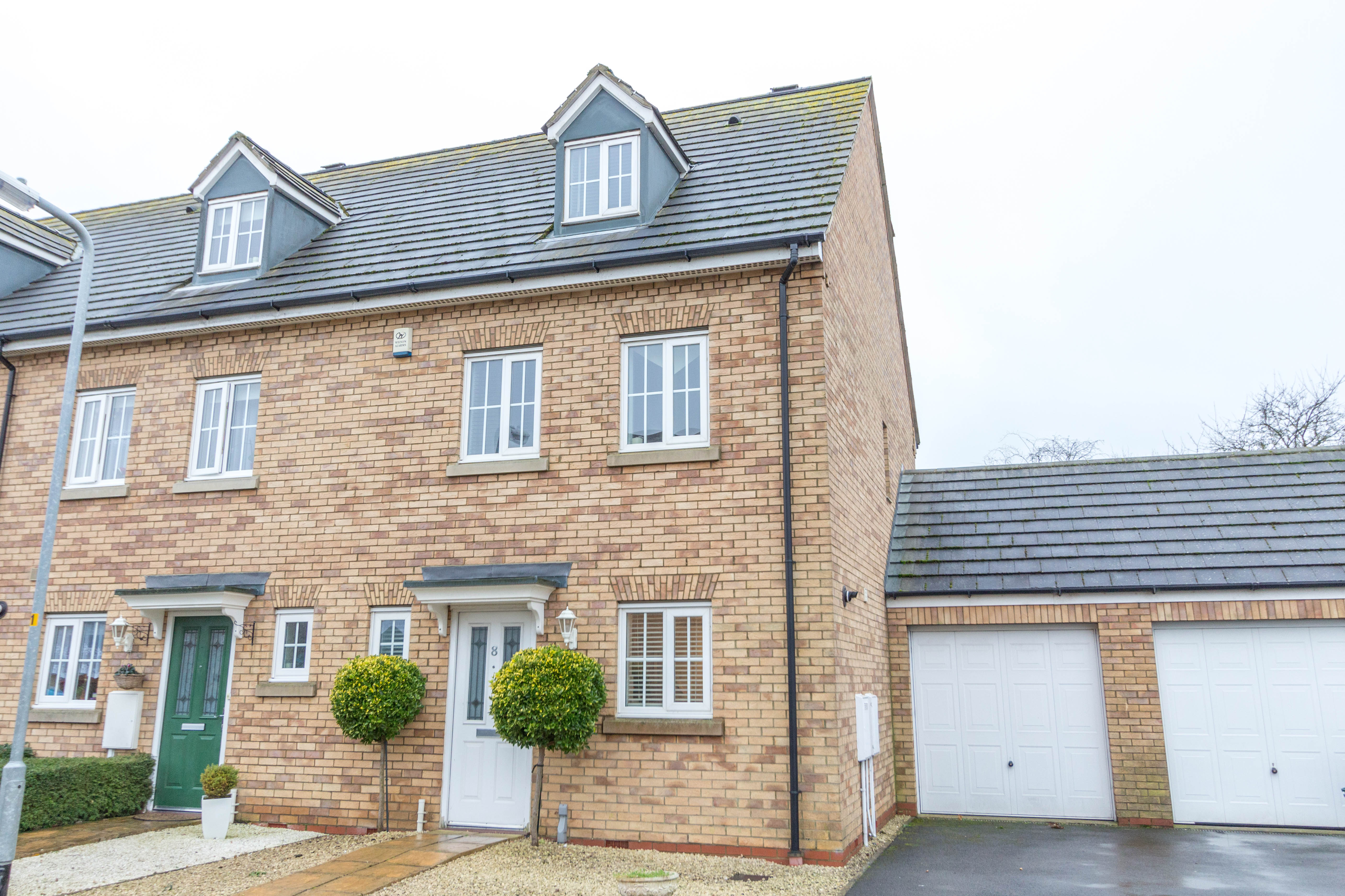 3 Bedroom Nn3 In Northampton House Sale For 3 Bedroom Nn3 In Northampton House Sale For