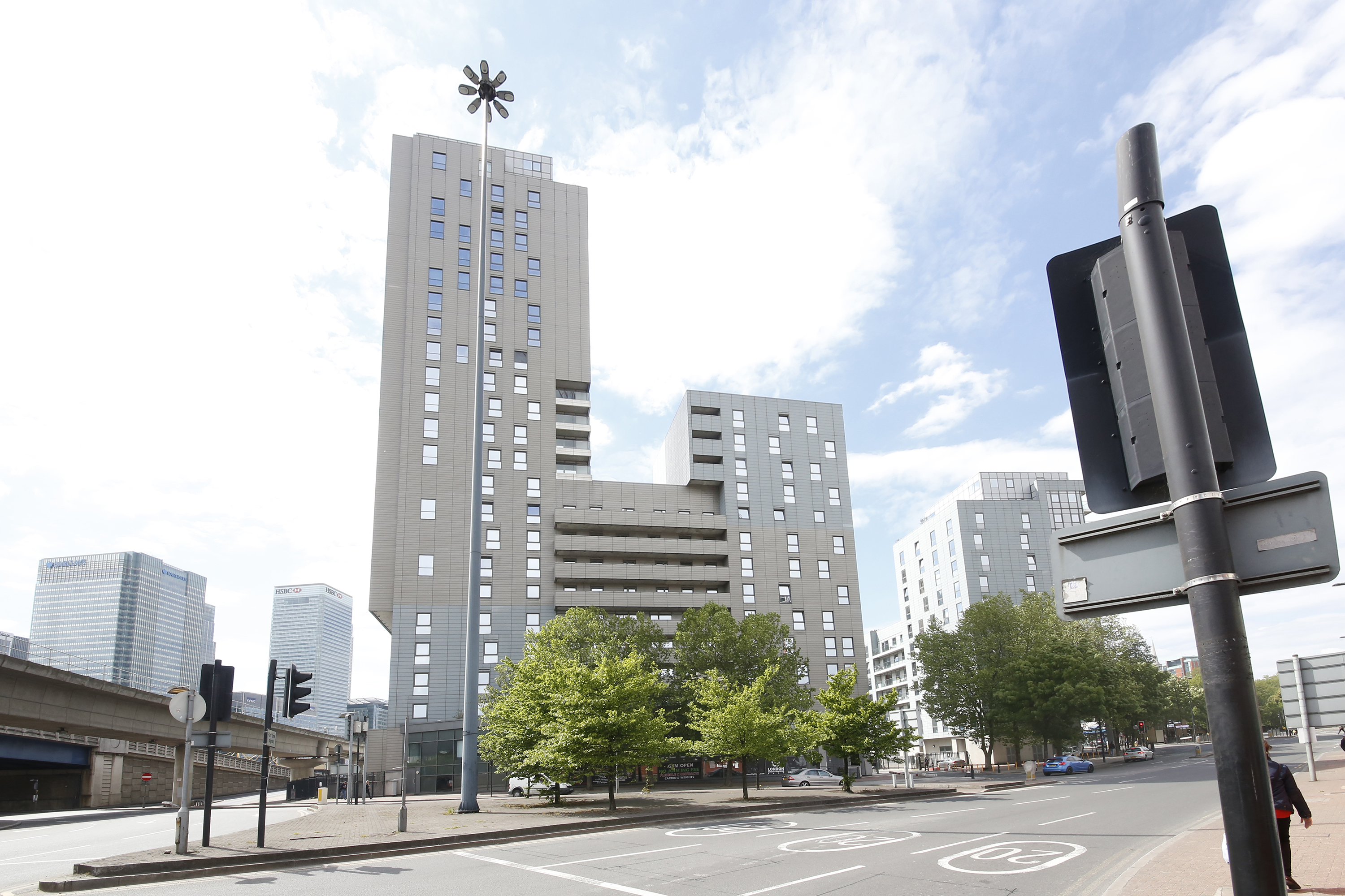 Wharfside Point South Prestons Road, E14 , 2 bed, Apartment, E14 9EX, £