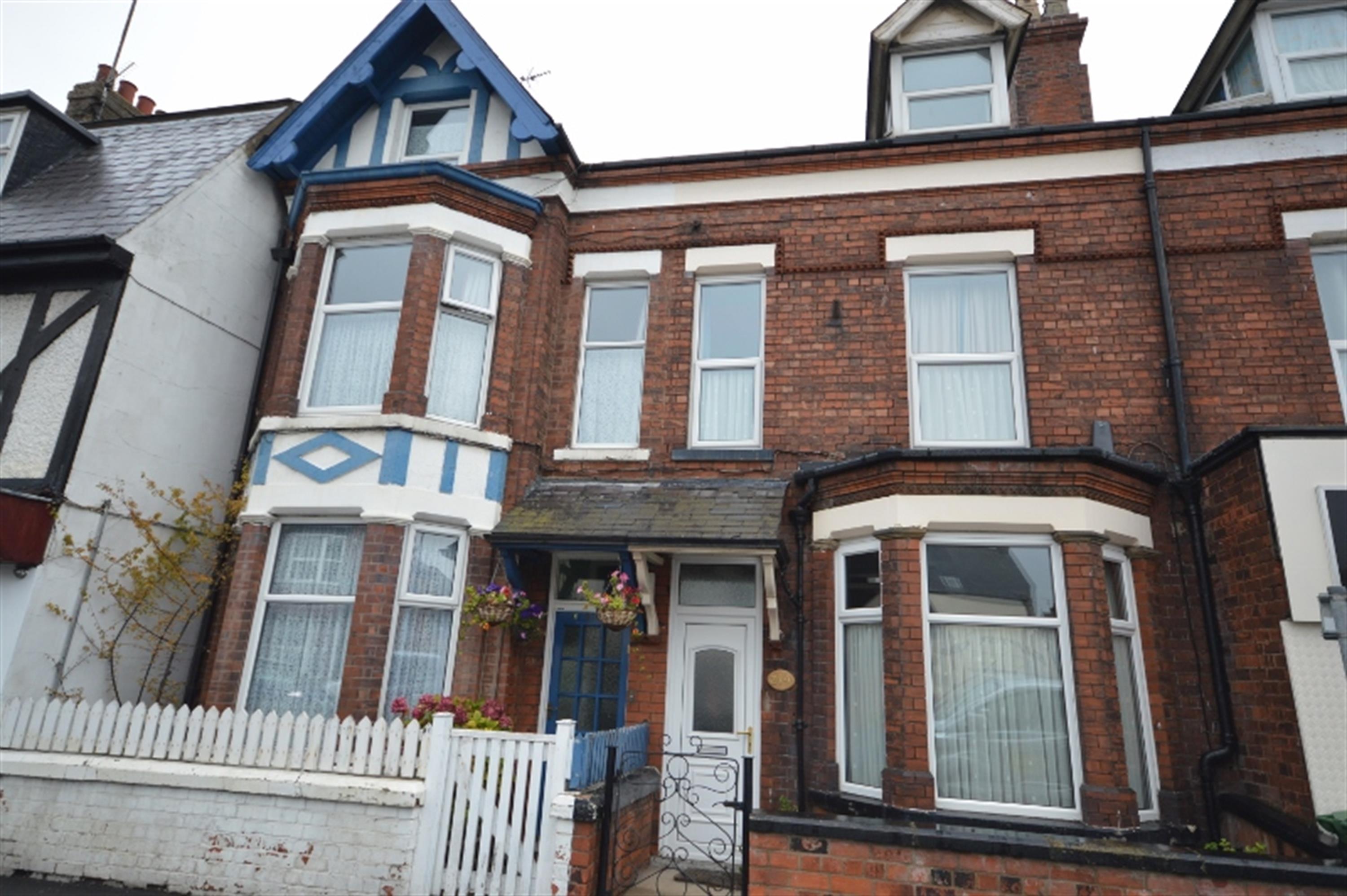 4 bedroom terraced house for sale, Quay Road, Bridlington YO, YO16 4JG