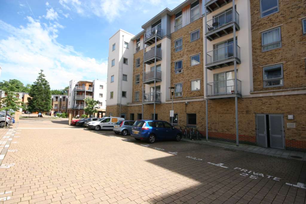 2 bedroom apartment to rent, Brand House, Coombe Way, Farnborough, GU14