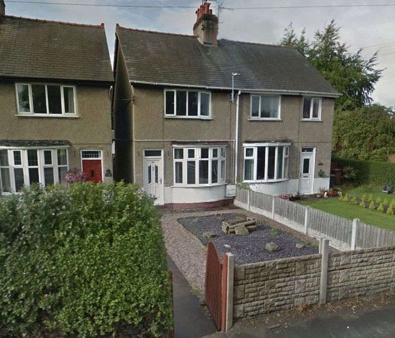 2 bedroom terraced house to rent, Chester Road, Mold, CH7 1UE