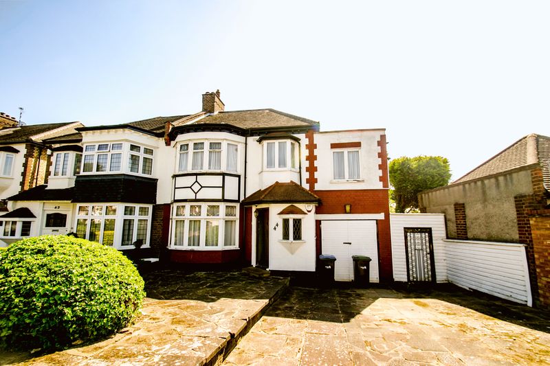 4 bedroom house for sale, Minchenden Crescent, Southgate, London, N14 7EL