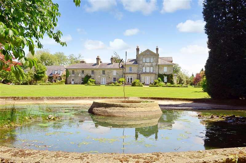 St. Leonards Park Horsham West Sussex,..., RH13 , 3 bed, Detached, RH13 6EG, £590,000, For Sale