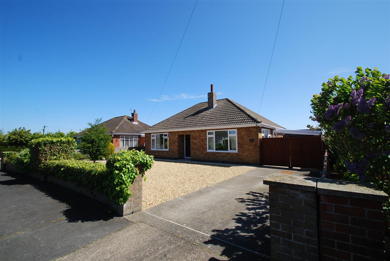 3 bedroom bungalow for sale, Mill Lane Close, Hogsthorpe, Skegness PE