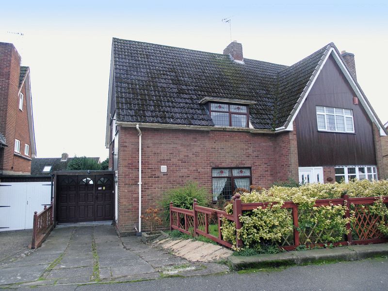 3 bedroom semidetached house for sale, Dudley, Russells Hall