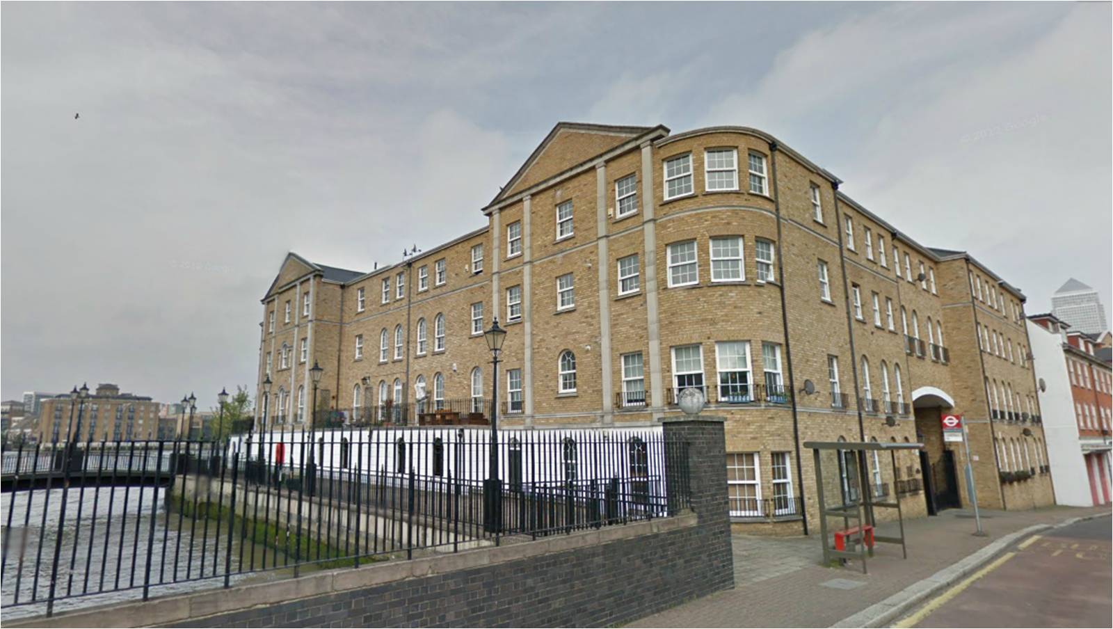 2 bedroom flat to rent, Edward Square Rotherhithe Street, Rotherhithe