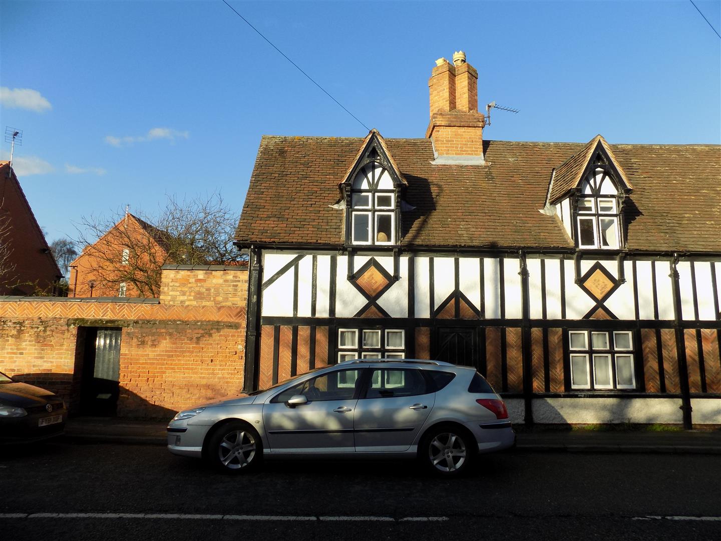 2 bedroom cottage for sale, Long Acre, Bingham, Nottingham NG