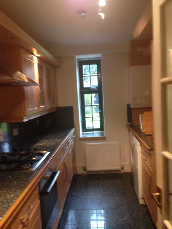 3 bedroom apartment to rent, Hanger Lane, London, W5 1EW