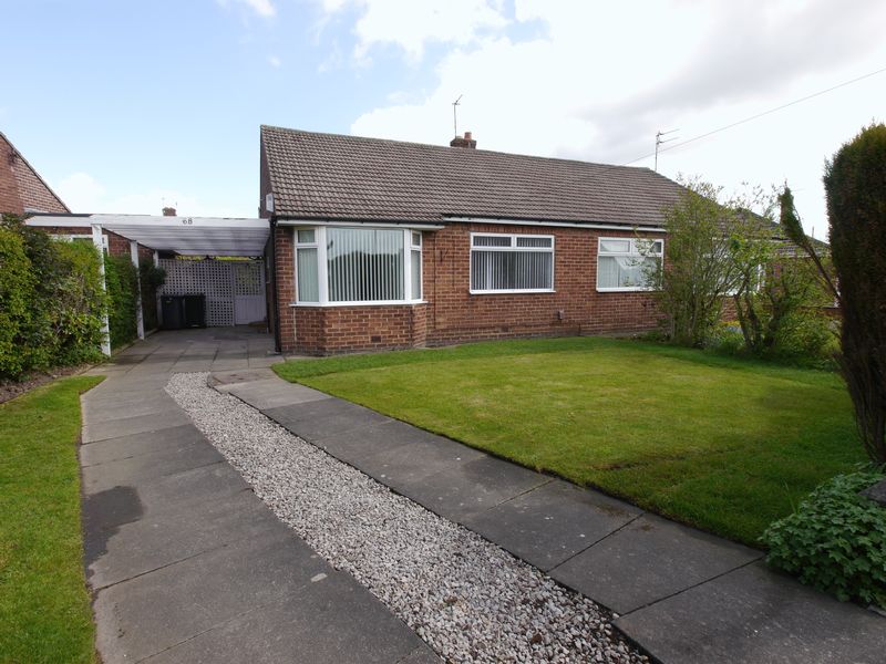 2 bedroom semidetached bungalow to rent, Roachburn Road, Westerhope, Newcastle Upon Tyne NE