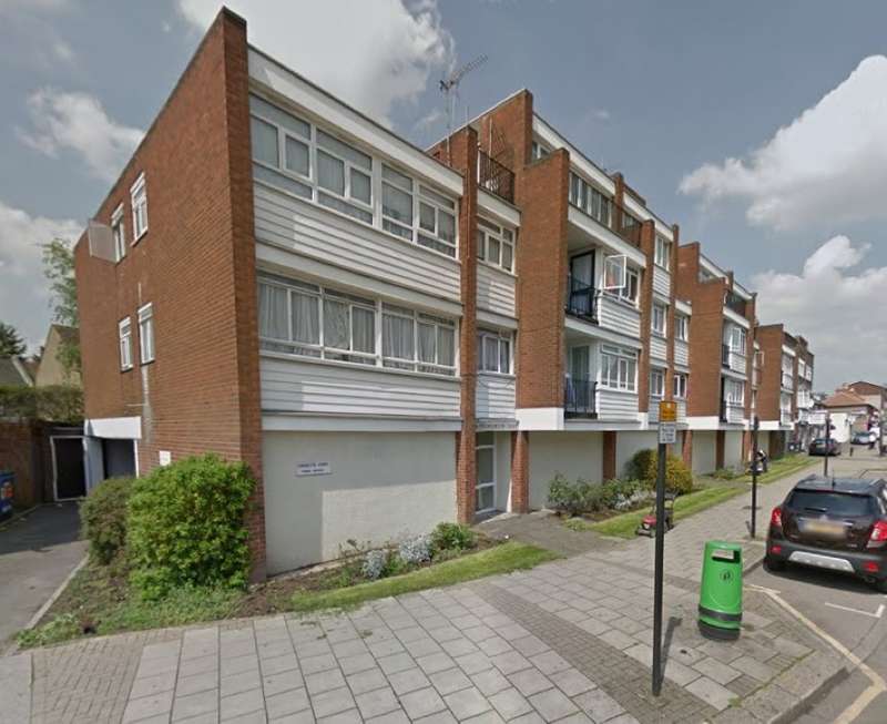 flat for sale, Whitchurch Lane, Whitchurch Lane, Edgware, HA8 6NJ