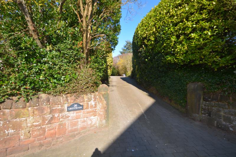 4 bedroom detached house for sale, Oldfield Road, Heswall, Wirral CH