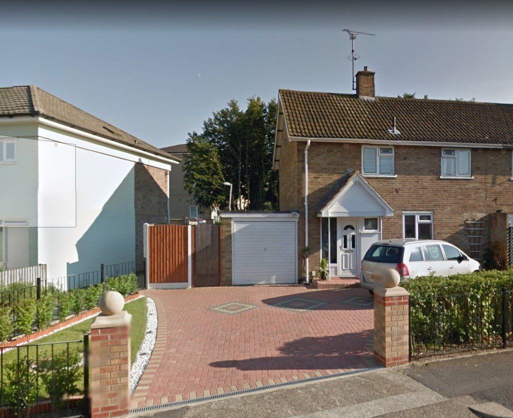 3 bedroom house to rent, Redgrave Road, Basildon, SS16 4HR