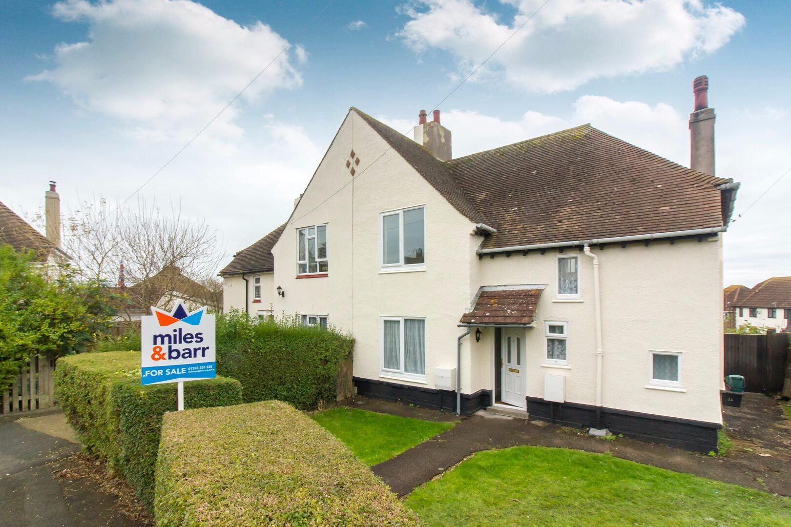 3 bedroom semidetached house for sale, Wood Avenue, Folkestone CT
