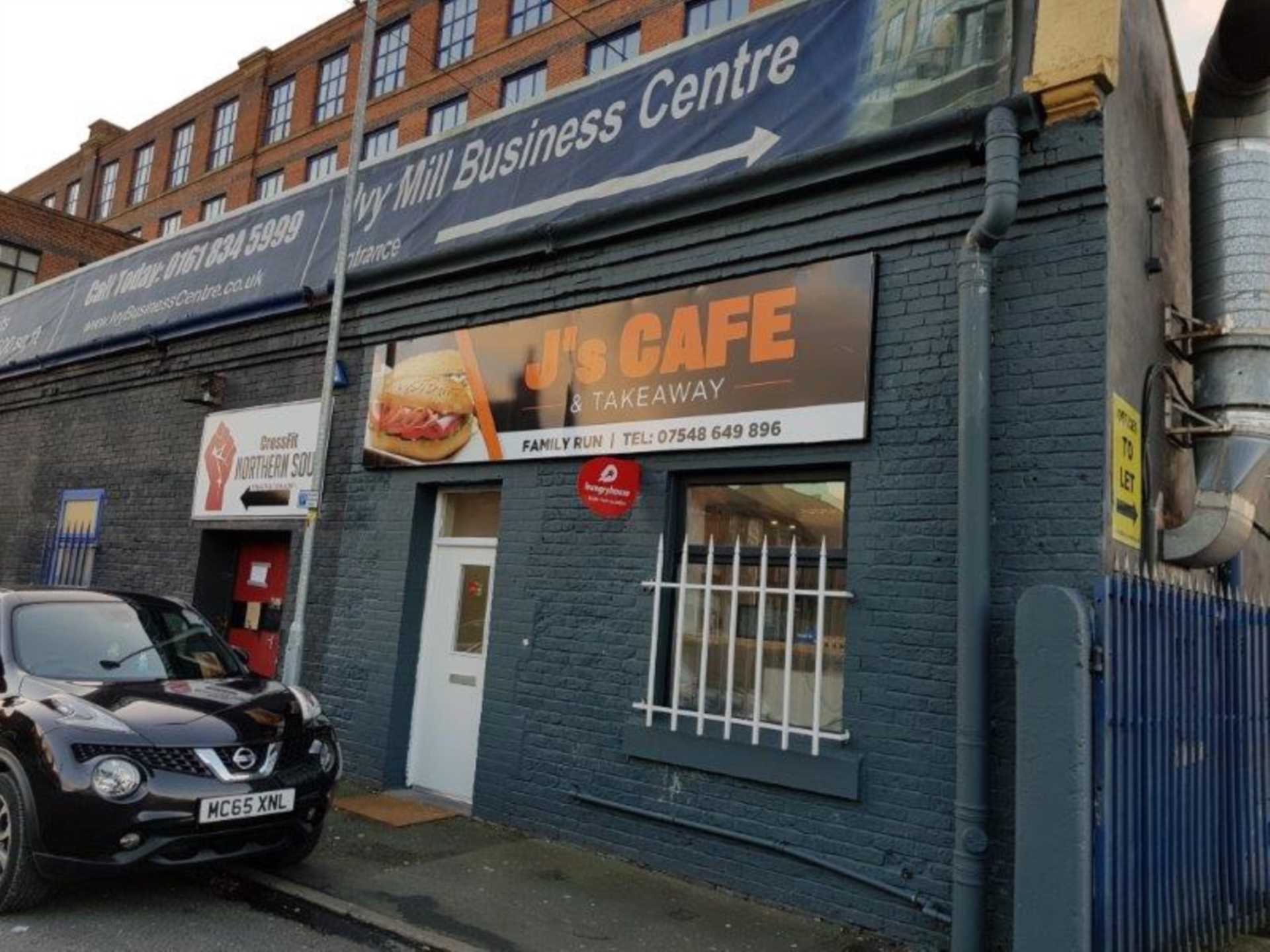 Commercial unit to rent, Oldham Road Cafe, Oldham Road, Manchester, M35 0RA