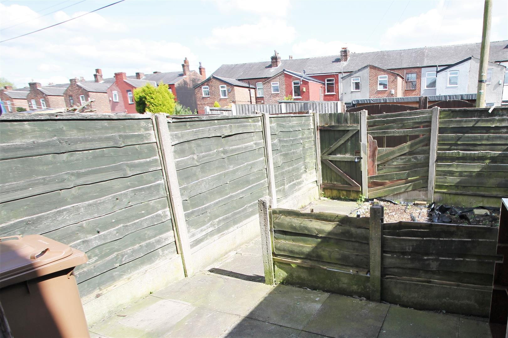 3 bedroom terraced house for sale, Hardy Street, Eccles, Manchester M, Peel Green, M30 7NB