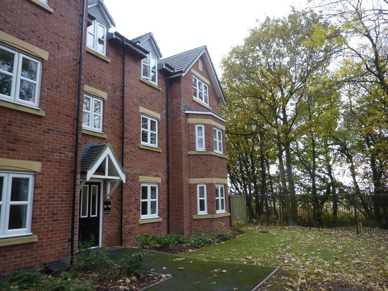 2 bedroom house to rent, Lavender Court, Westhoughton, Westhoughton, BL5 2TE