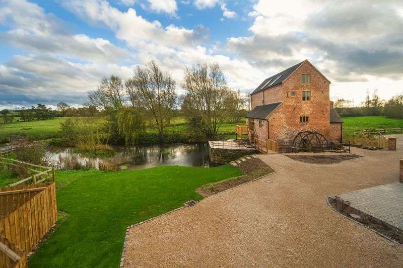 4 bedroom detached house for sale, Stretton Mill, Stafford, ST19 9LH