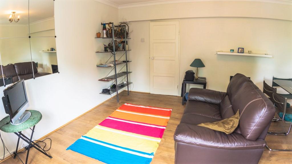 3 bedroom flat to rent, Queen Caroline Street, Hammersmith, London, W6 9BX