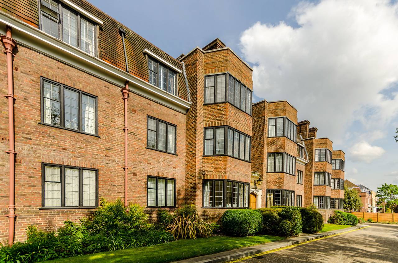 2 bedroom flat to rent, Manor Fields, Putney, SW, SW15 3NB
